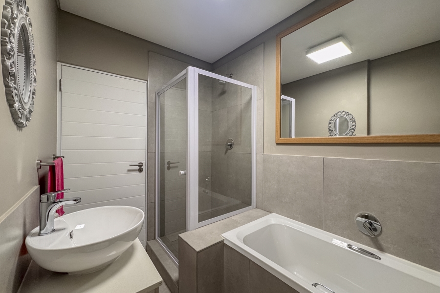 2 Bedroom Property for Sale in Olifantskop Western Cape